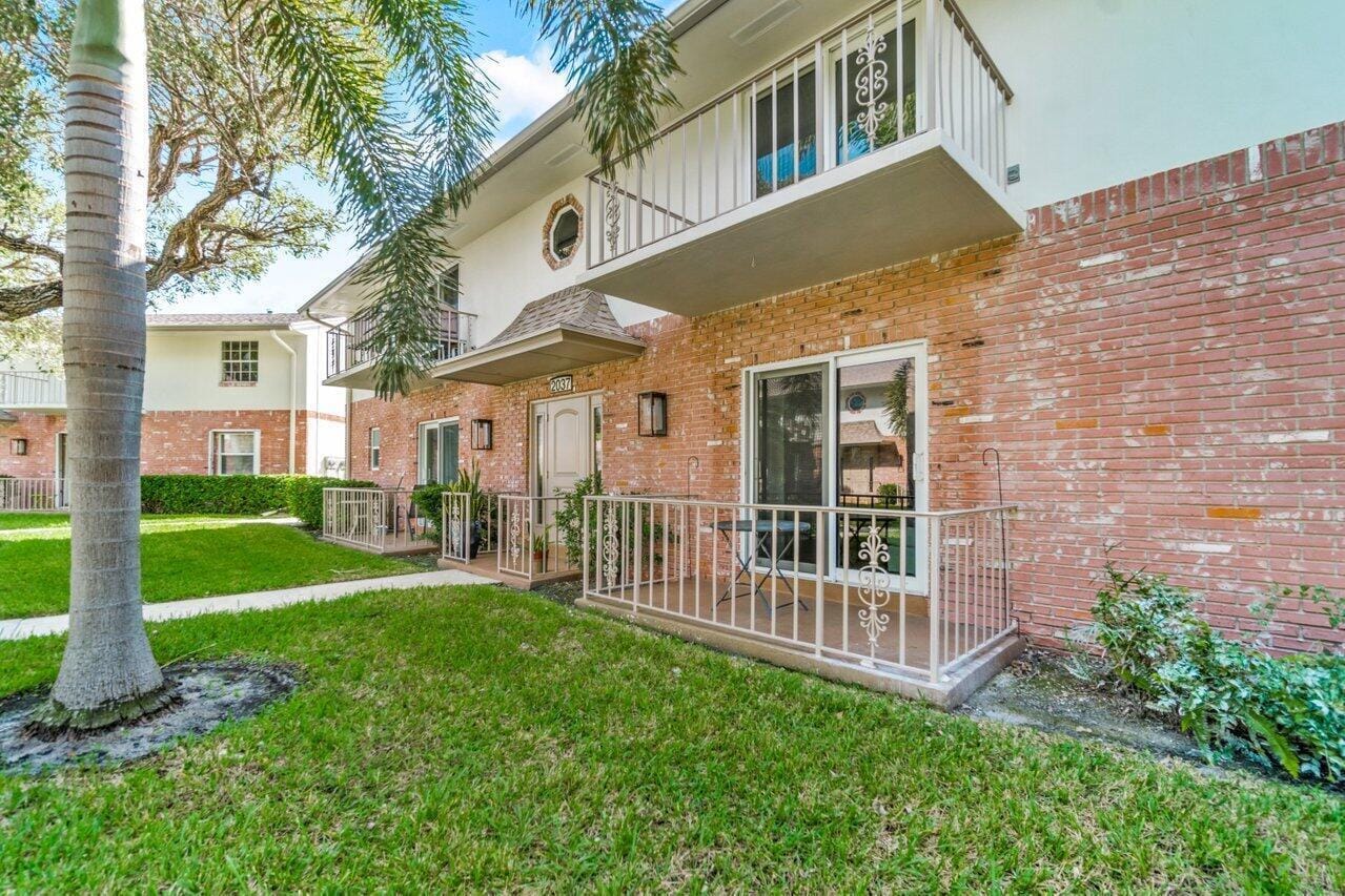 2037 S Seacrest Boulevard B — photo 4