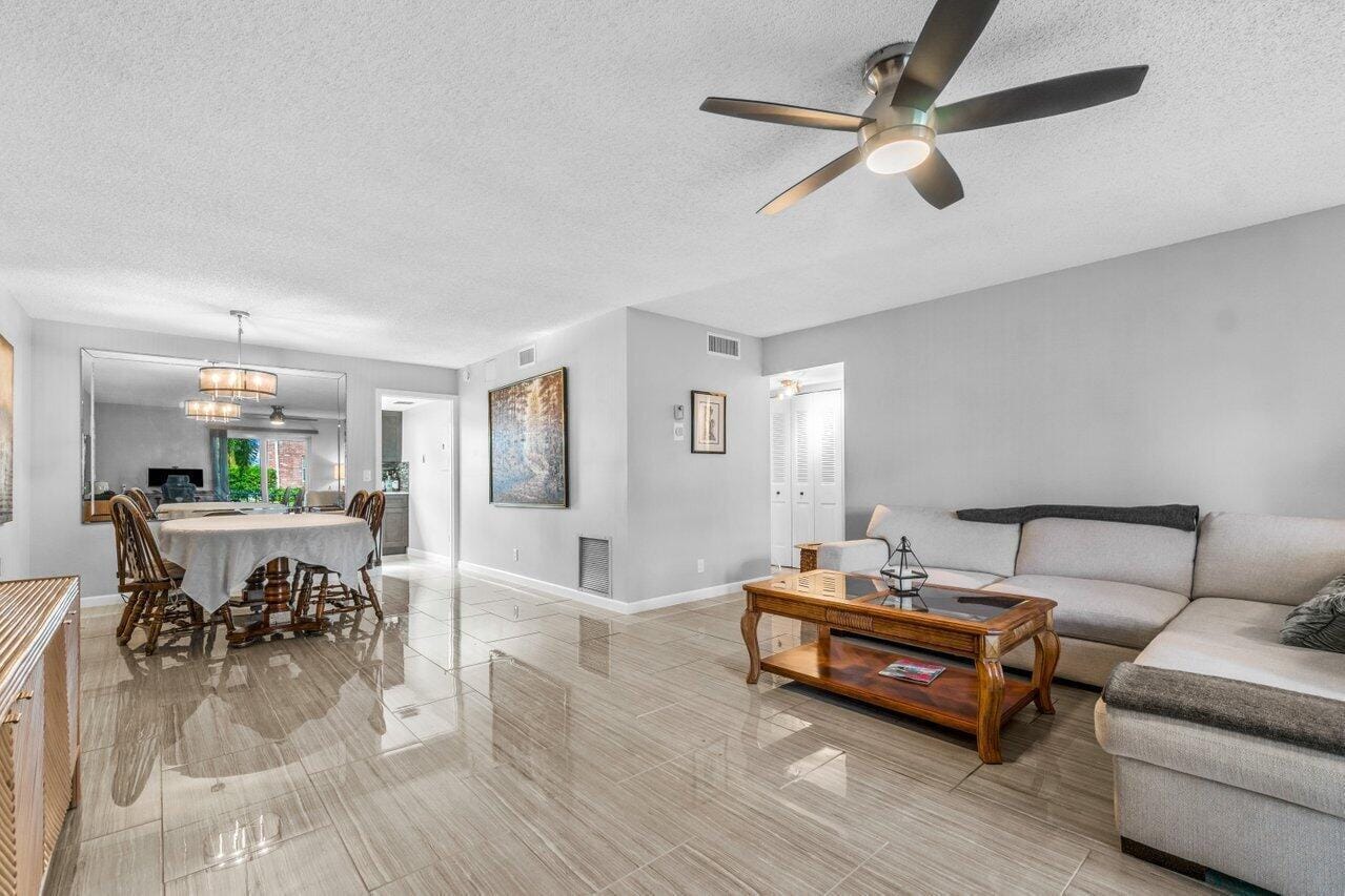 2037 S Seacrest Boulevard B — photo 7