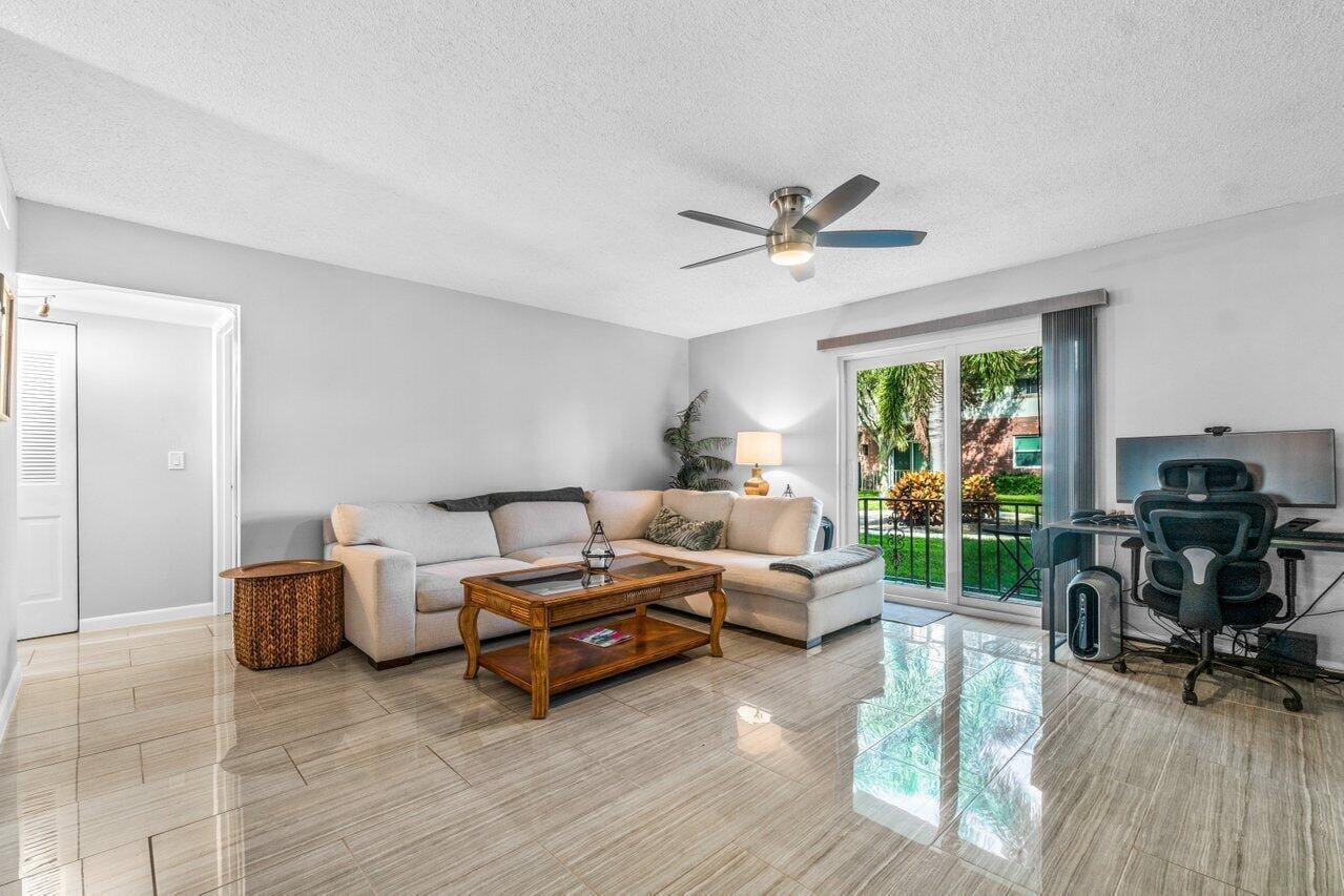2037 S Seacrest Boulevard B — photo 10