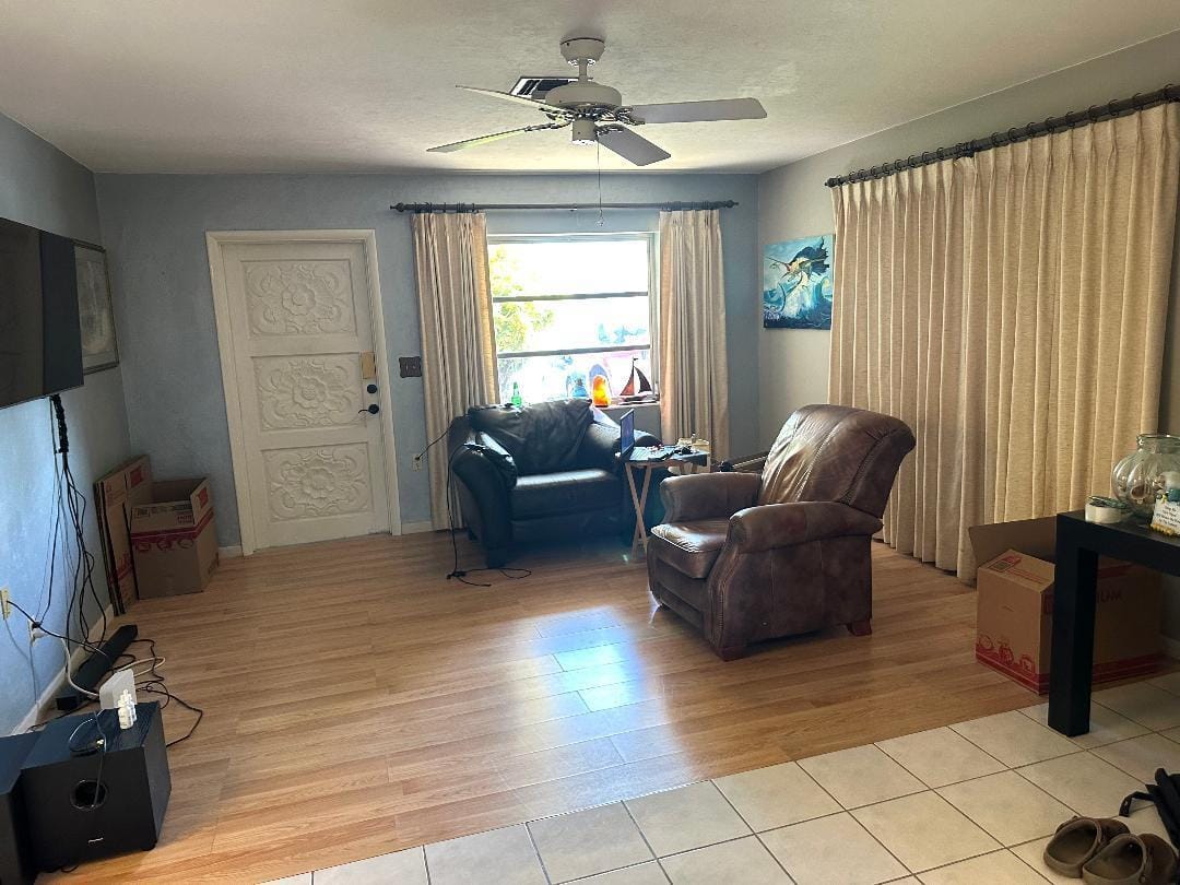 1075 James Road, Lantana, FL 33462 photo 3