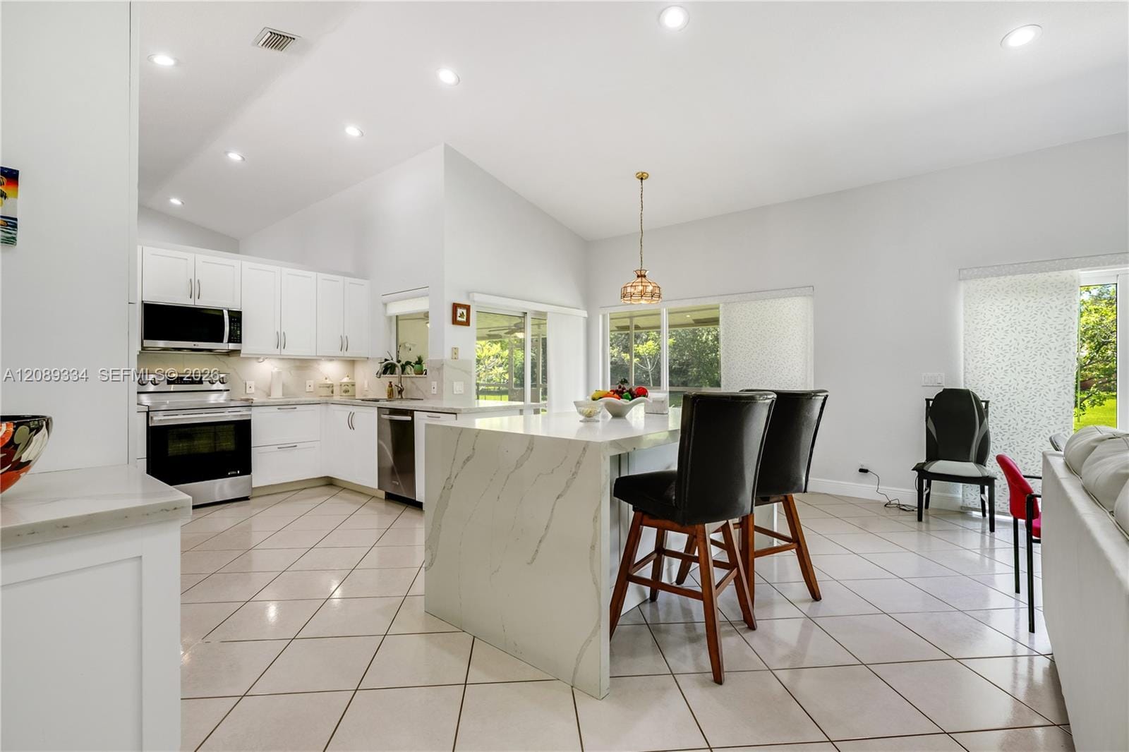 20430 SW 53rd Place, Pembroke Pines, FL 33332 photo 13