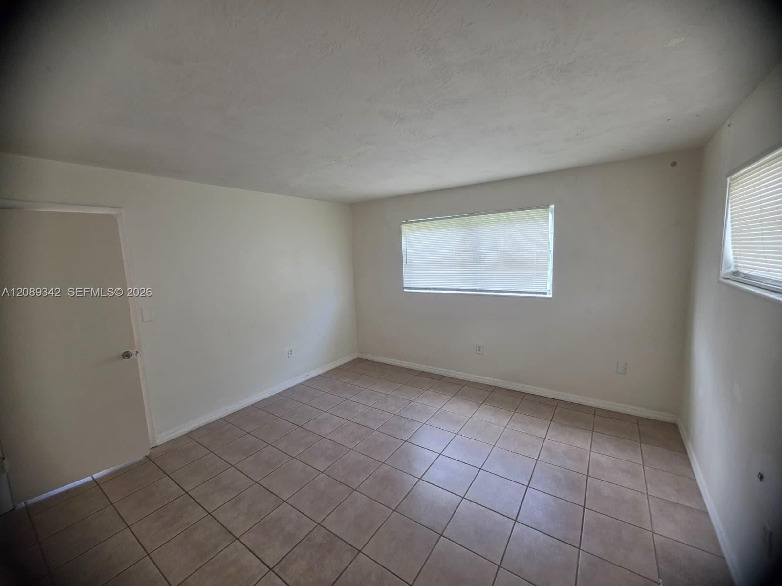 1530 NE 110th Street 1530 — photo 6