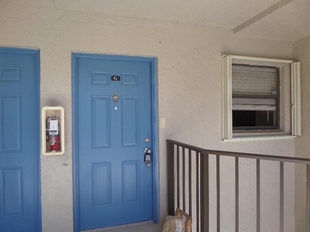 1581 BALFOUR POINT Drive G — photo 2