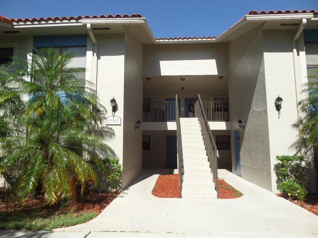 1581 BALFOUR POINT Drive G