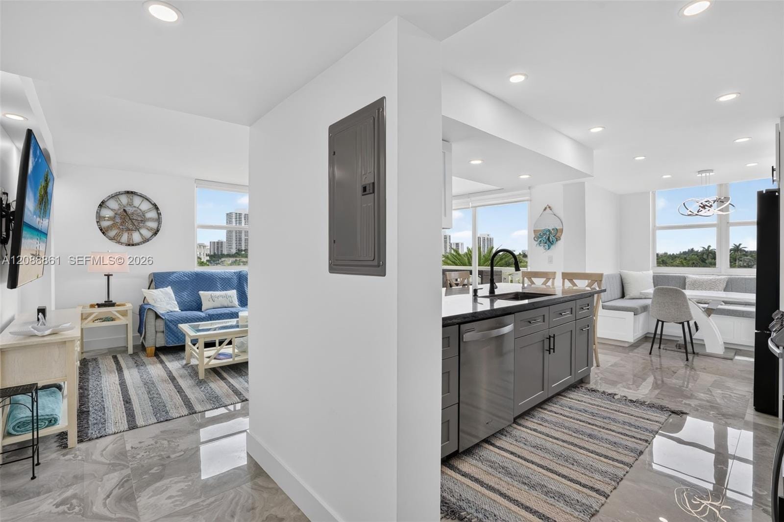 3113 S Ocean Drive 510 — photo 6