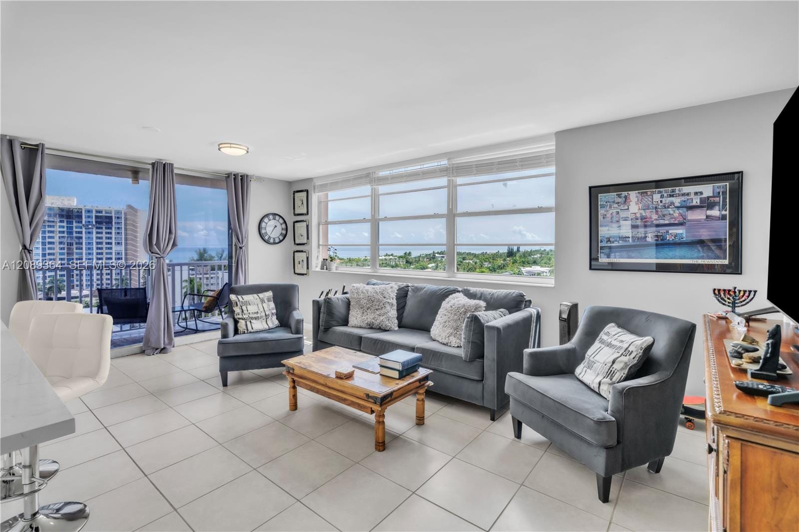 3161 S Ocean Drive 1106 — photo 4