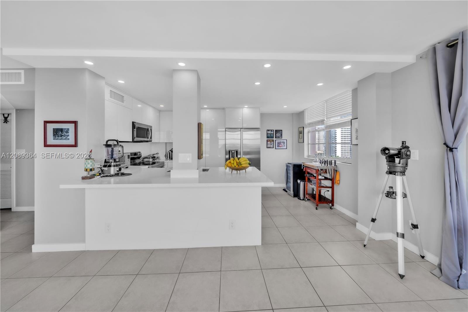 3161 S Ocean Drive 1106 — photo 7