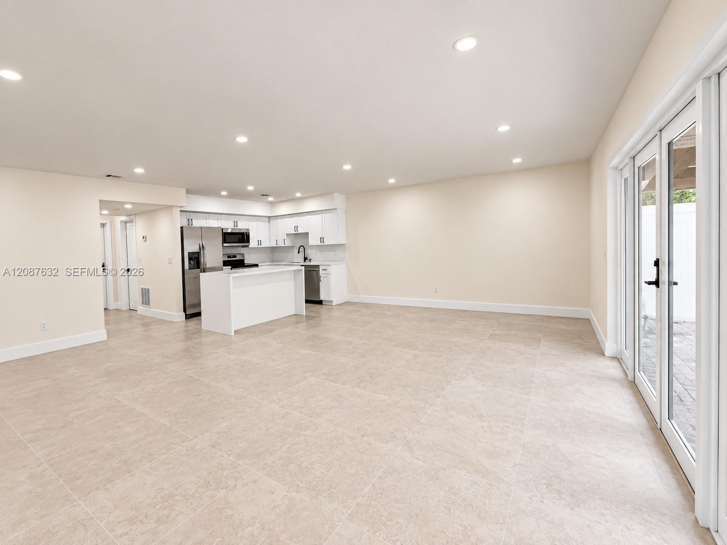 7164 W 3rd Avenue, Hialeah, FL 33014 photo 9