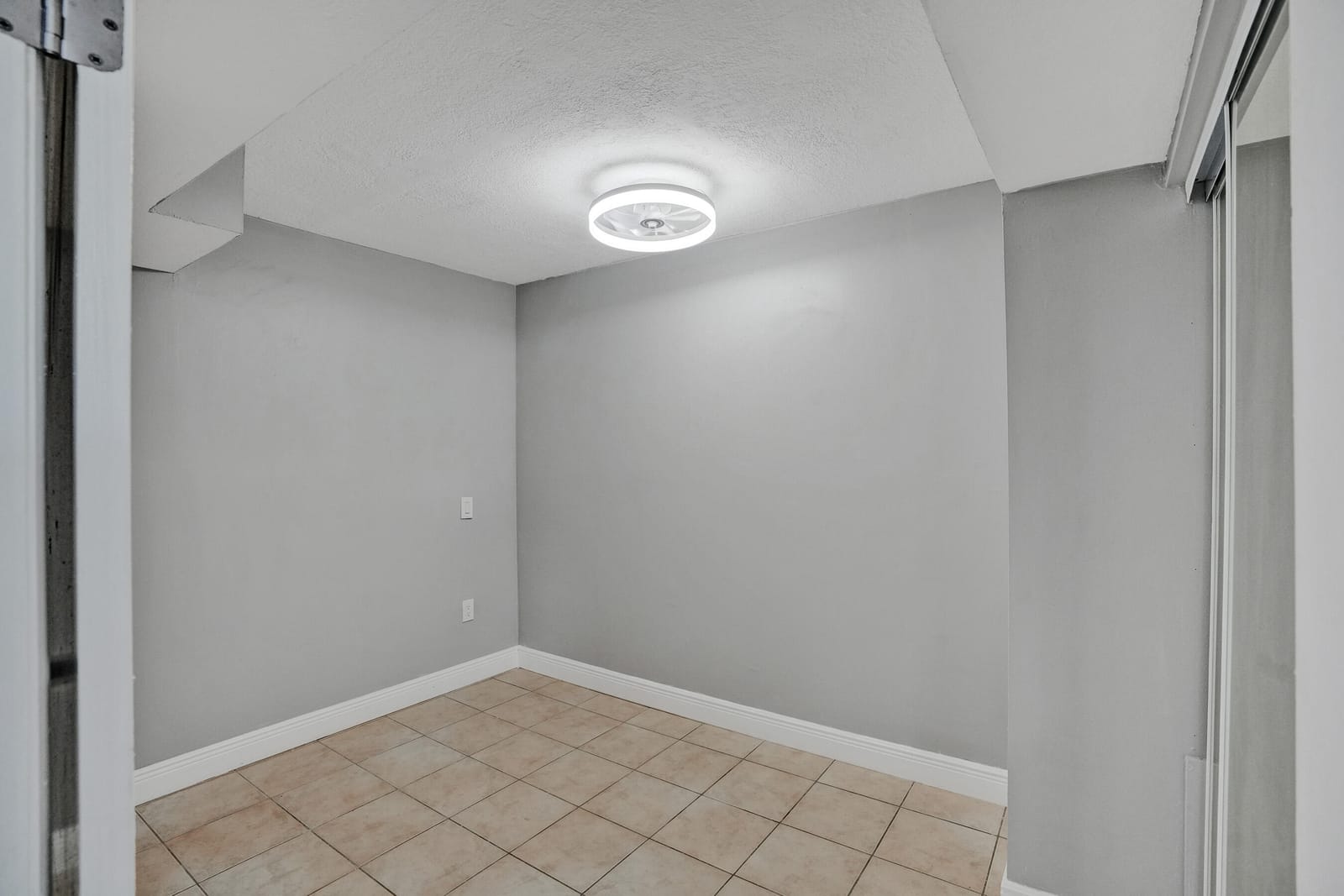 7601 Byron Avenue 3C, Miami Beach, FL 33141 photo 29