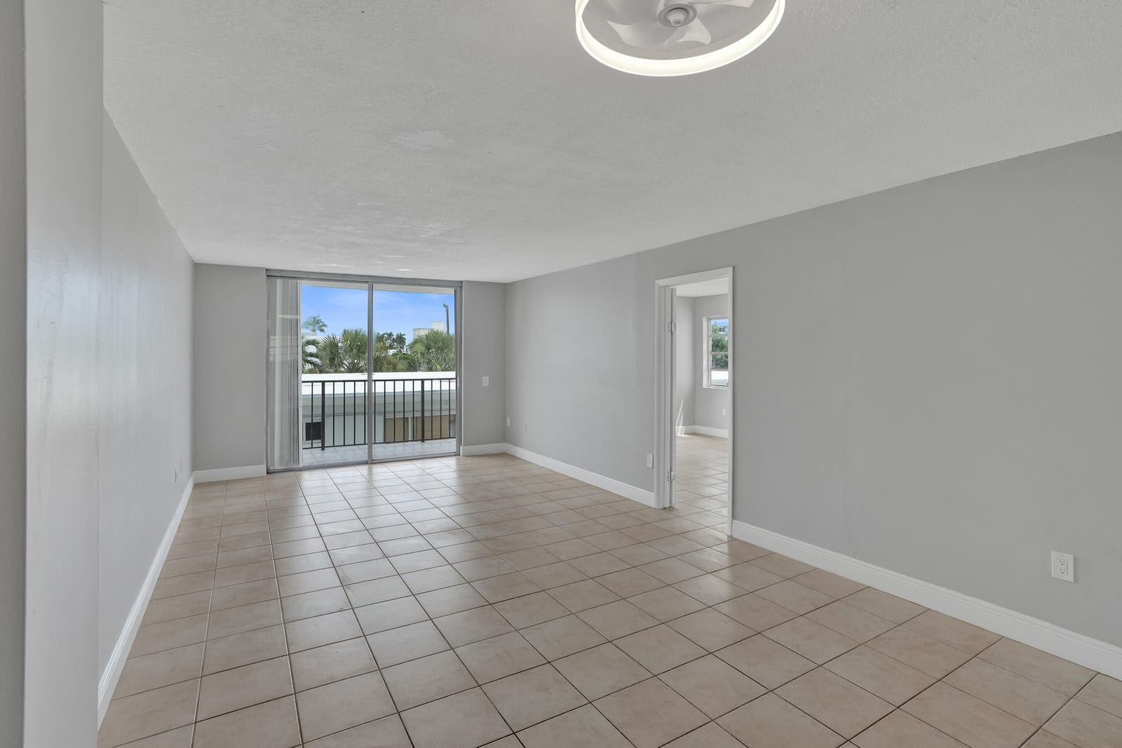 7601 Byron Avenue 3C — photo 5