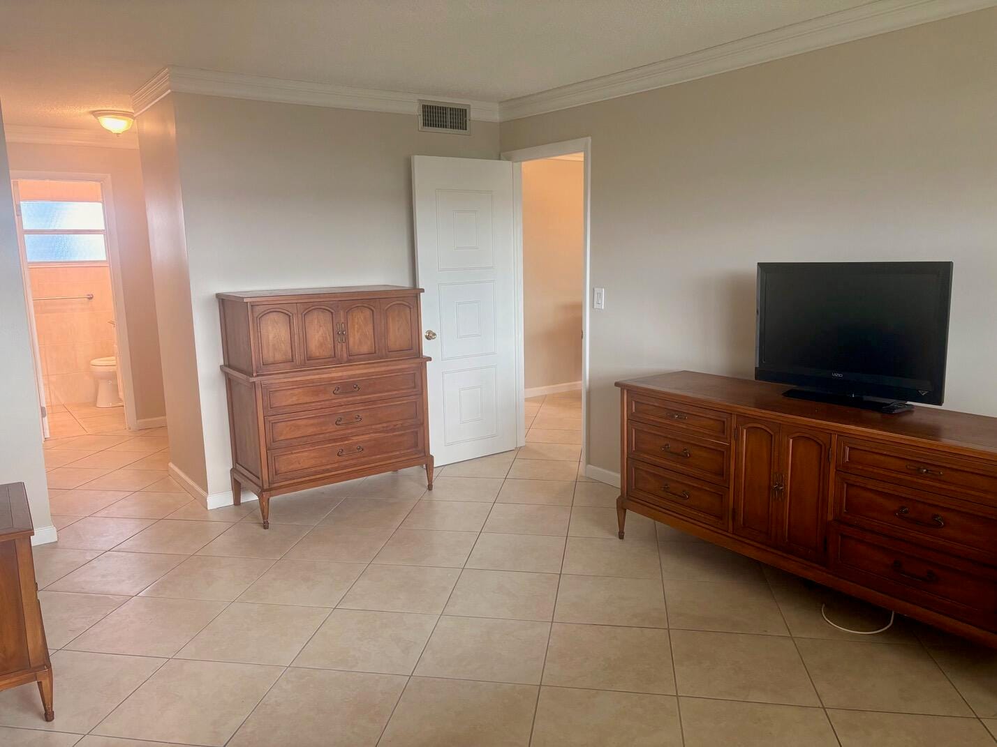 2901 NW 46th Avenue 405 — photo 7