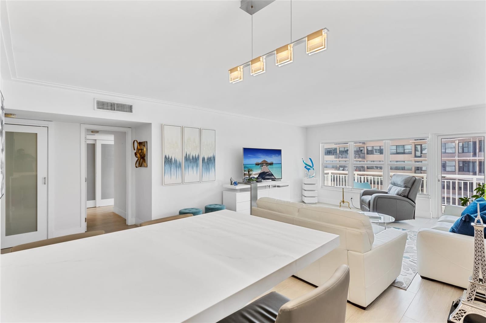 3850 GALT OCEAN Drive 1504 — photo 11