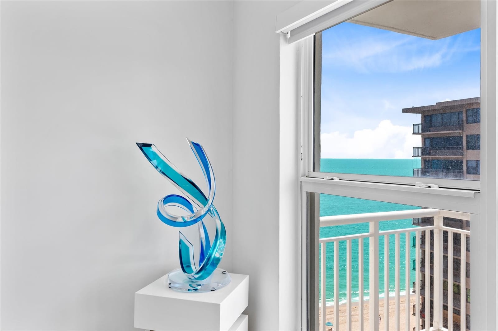 3850 GALT OCEAN Drive 1504 — photo 4