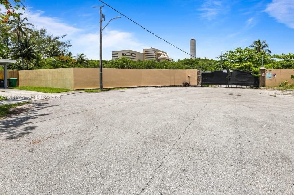 4400 SW 42nd Terrace, Dania Beach, FL 33314 photo 4