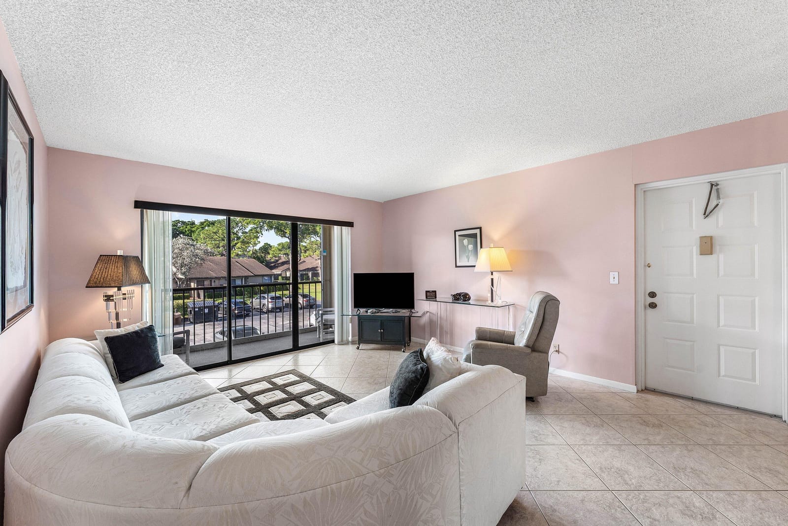 708 Sunny Pine Way H2, Greenacres, FL 33415 photo 3