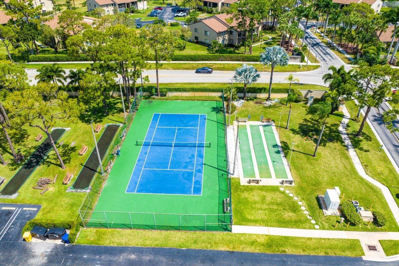 708 Sunny Pine Way H2, Greenacres, FL 33415 photo 26