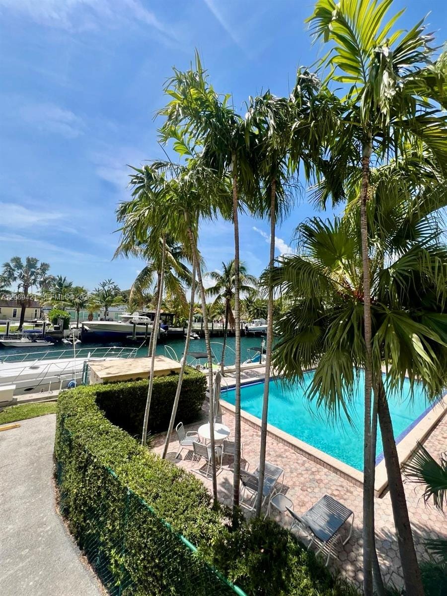 2350 NE 135th Street 208, North Miami, FL 33181 photo 11