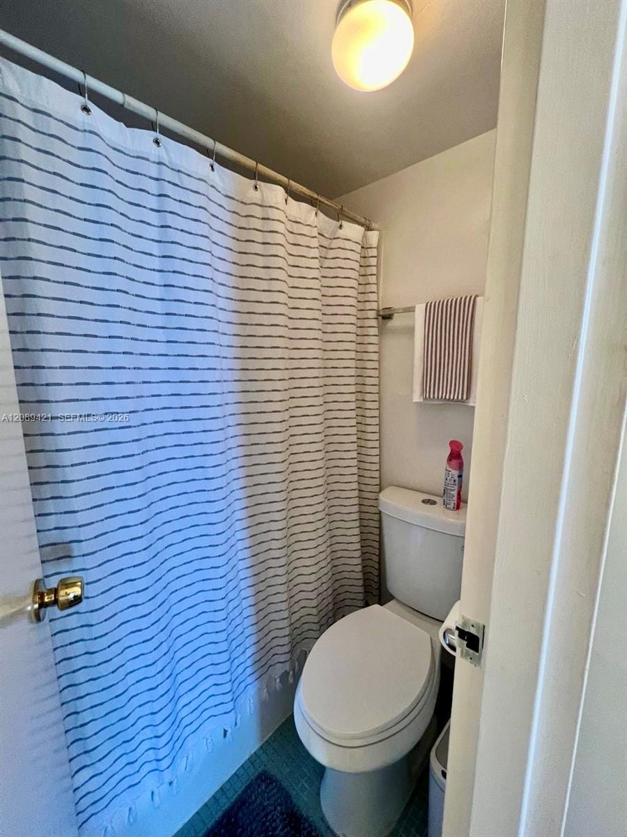 2350 NE 135th Street 208, North Miami, FL 33181 photo 10
