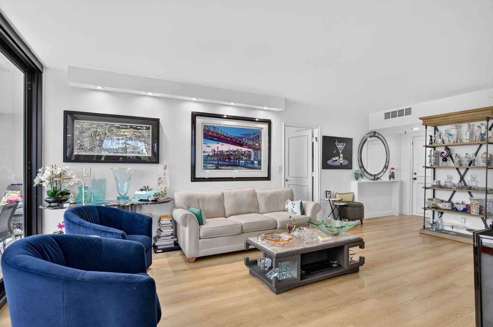 6895 Willow Wood Drive 1051