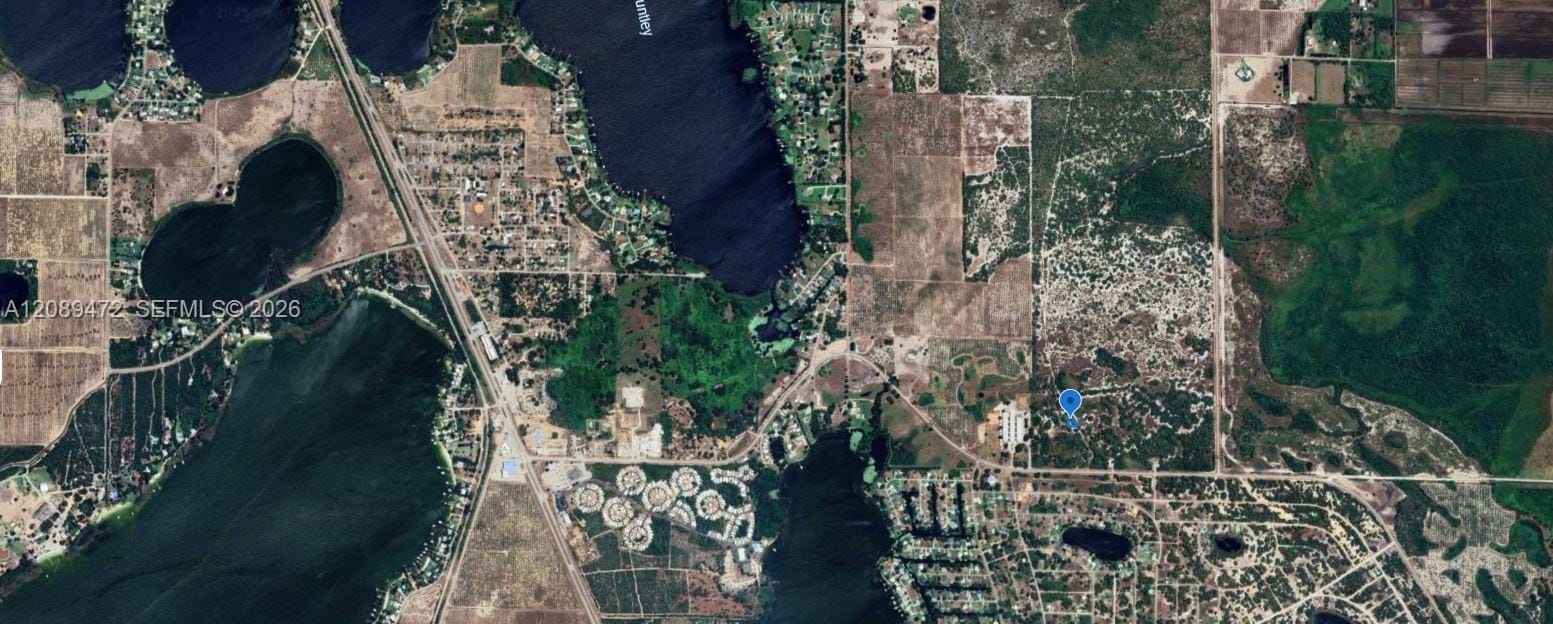 432 Moonlight Lane, Lake Placid, FL 33852 photo 3