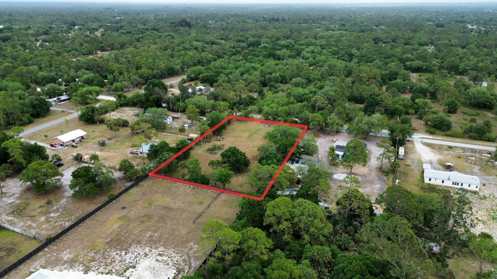 320 S JINETE Street, Clewiston, FL 33440 photo 16