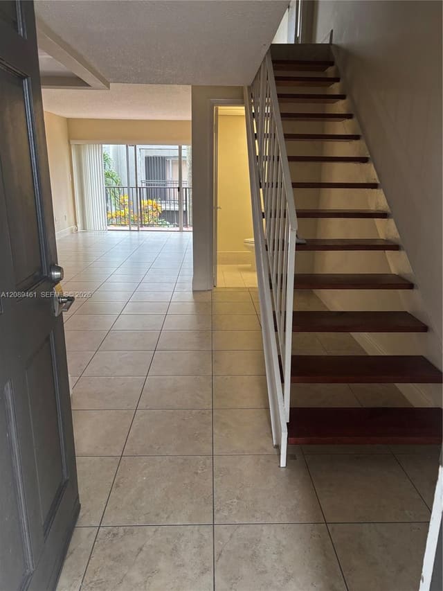 220 NW 87th Avenue K210, Park East, Miami, FL