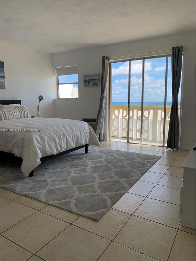 3100 Collins Avenue 1002, Miami Beach, FL 33140