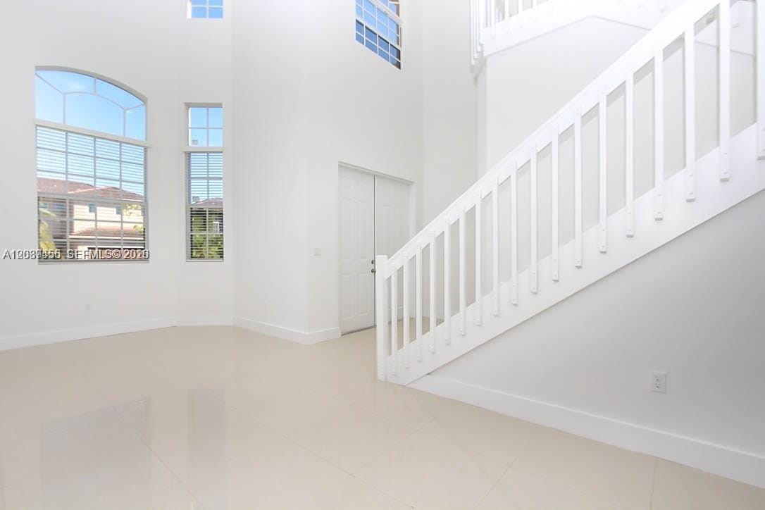15505 SW 12th Terrace 0 — photo 4