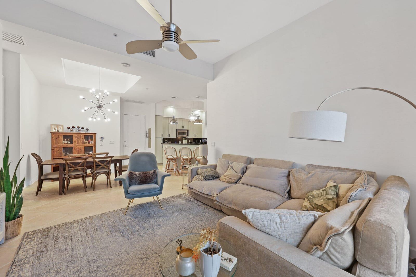 801 S OLIVE Avenue 1621, West Palm Beach, FL 33401 photo 3