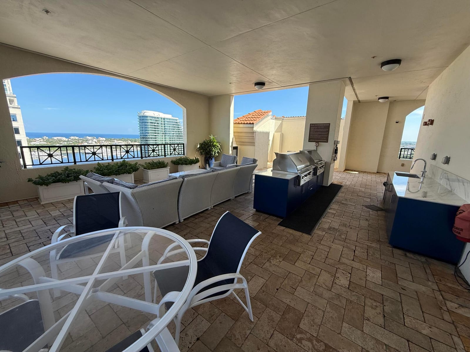 801 S OLIVE Avenue 1621, West Palm Beach, FL 33401 photo 29