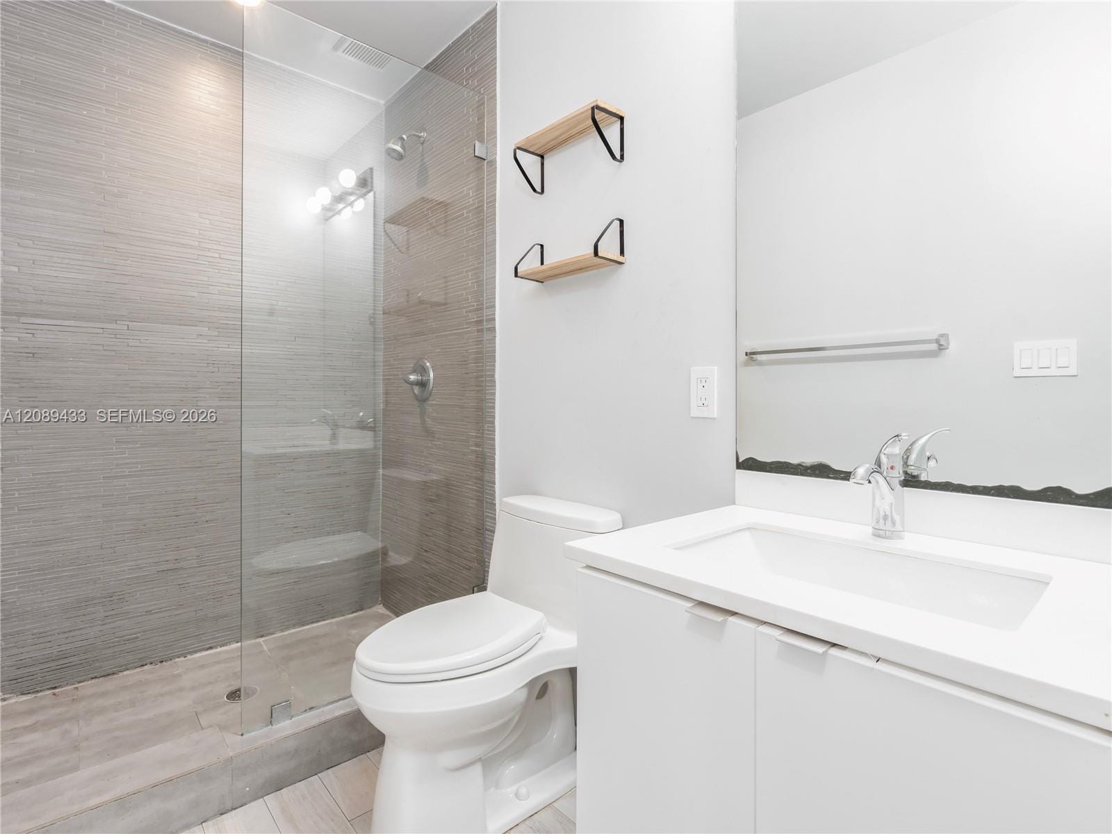 820 15th Street 205, Miami Beach, FL 33139 photo 8