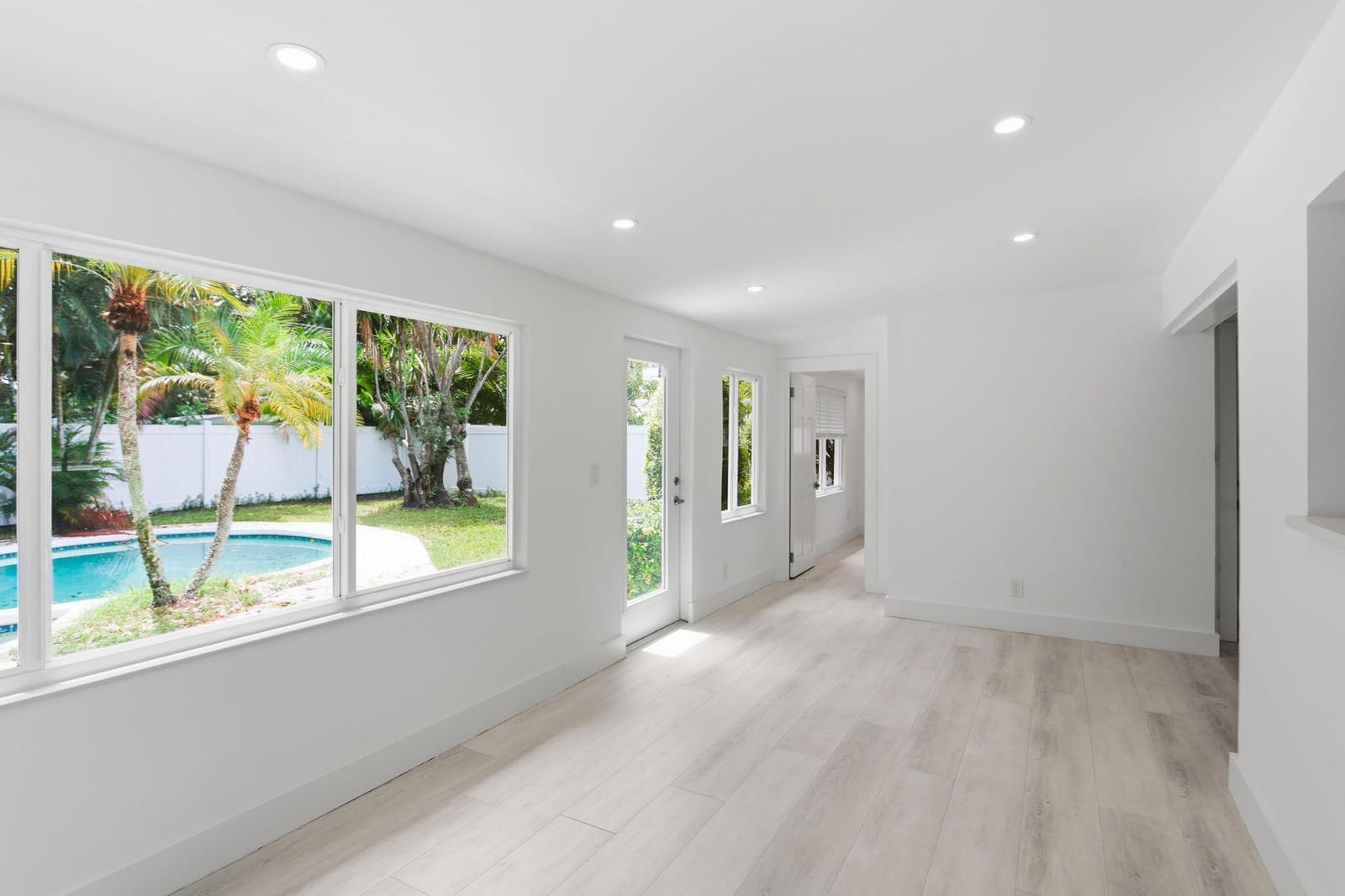 998 W CAMINO REAL — photo 11