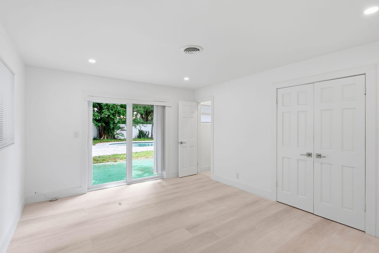 998 W CAMINO REAL, Boca Raton, FL 33486 photo 17