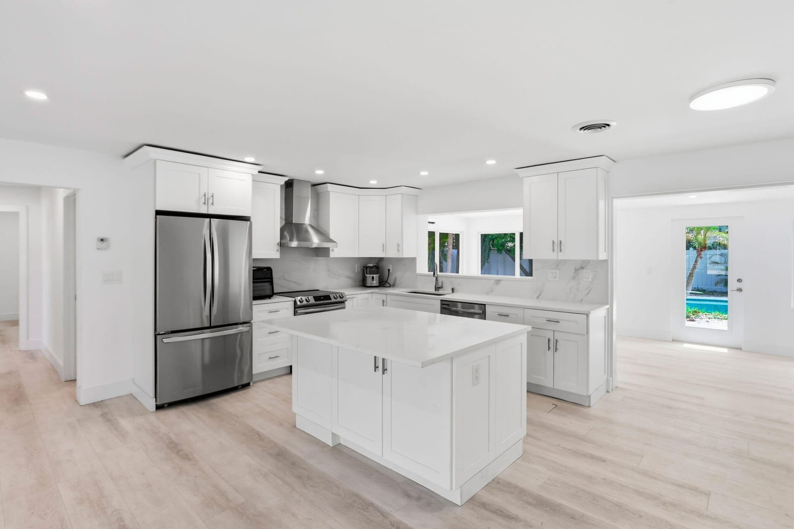 998 W CAMINO REAL — photo 3
