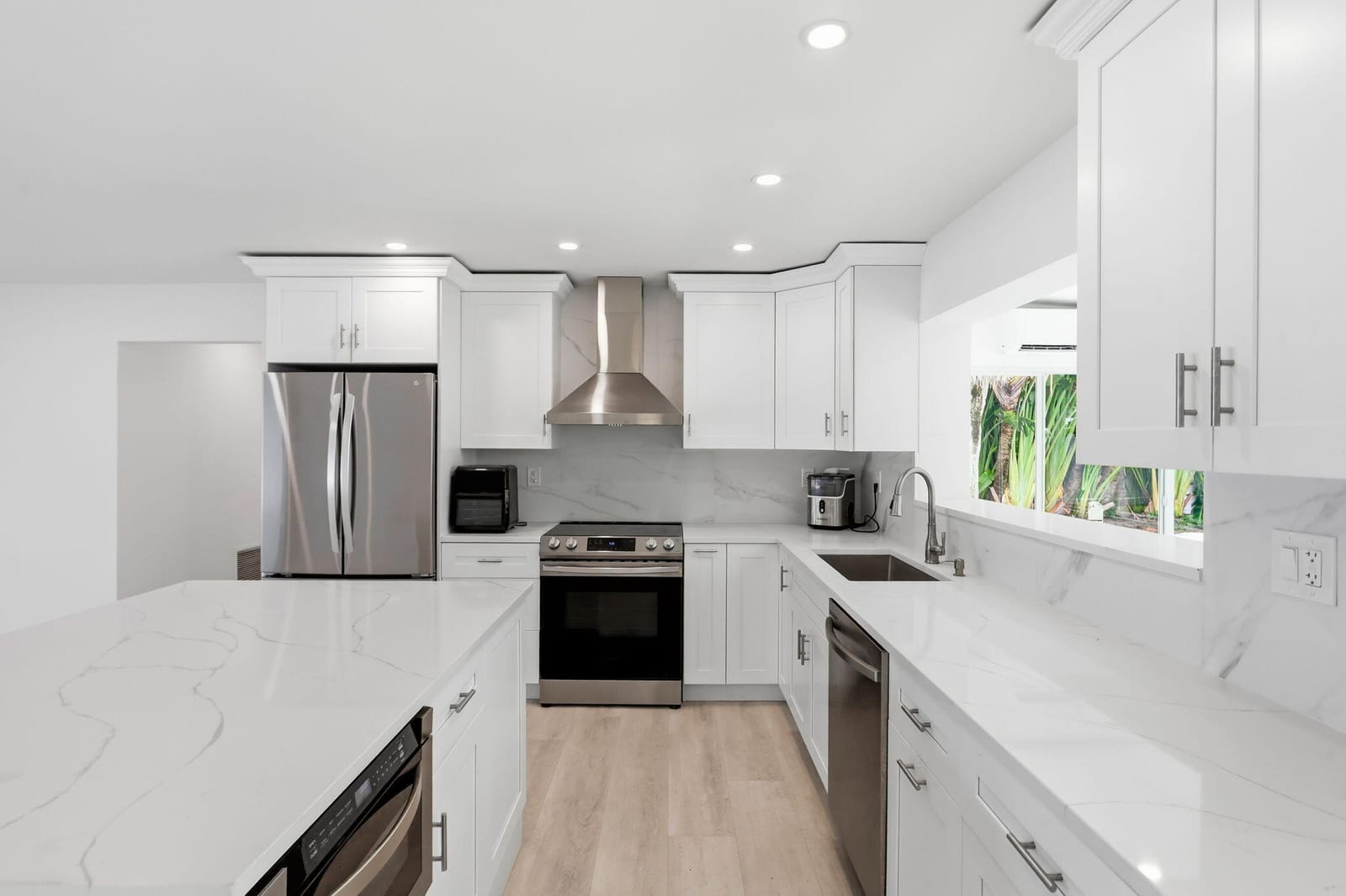 998 W CAMINO REAL — photo 6