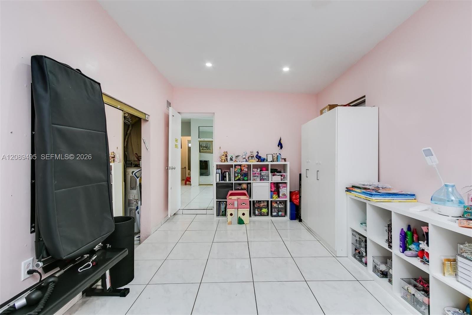 17860 NE 9th Place, North Miami Beach, FL 33162 photo 10