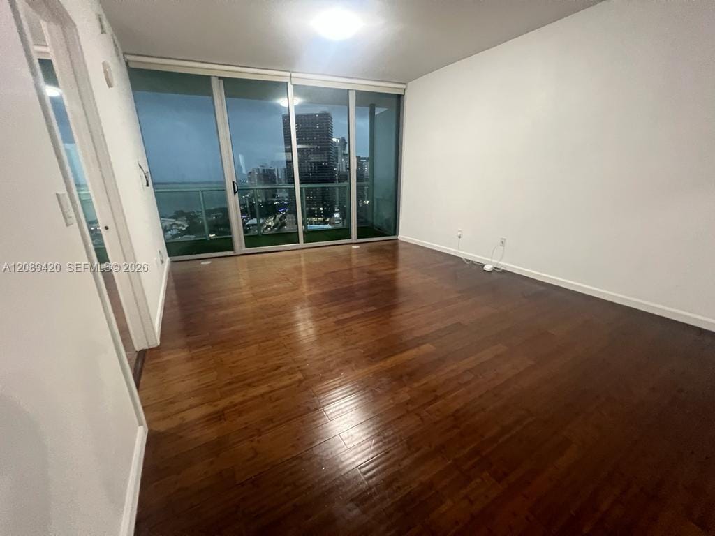 888 Biscayne Boulevard 3302 — photo 12