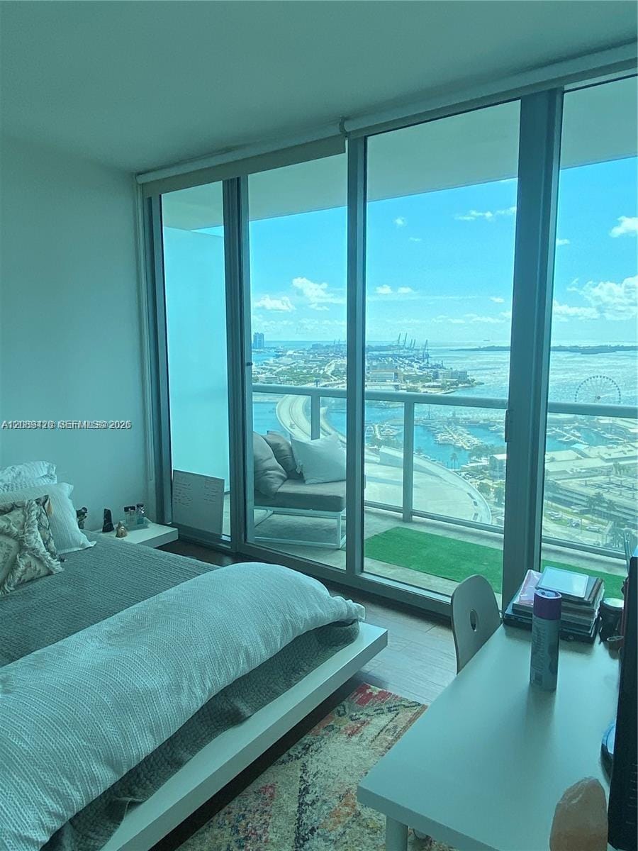 888 Biscayne Boulevard 3302, Miami, FL 33132 photo 16