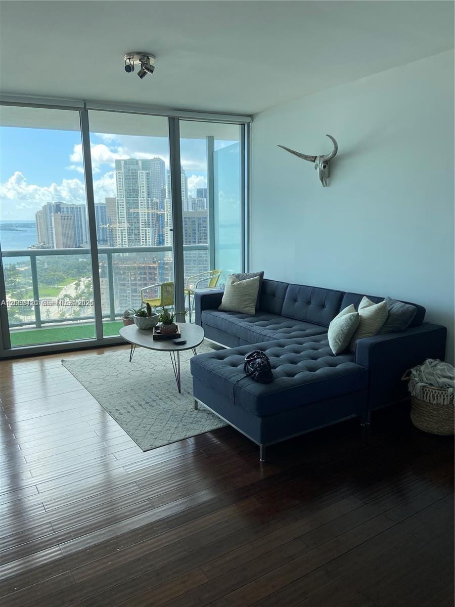 888 Biscayne Boulevard 3302 — photo 5