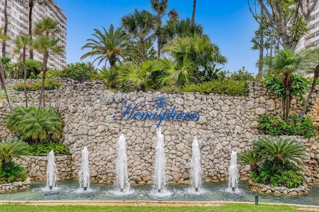 1950 S Ocean Drive LE, Hallandale Beach, FL 33009