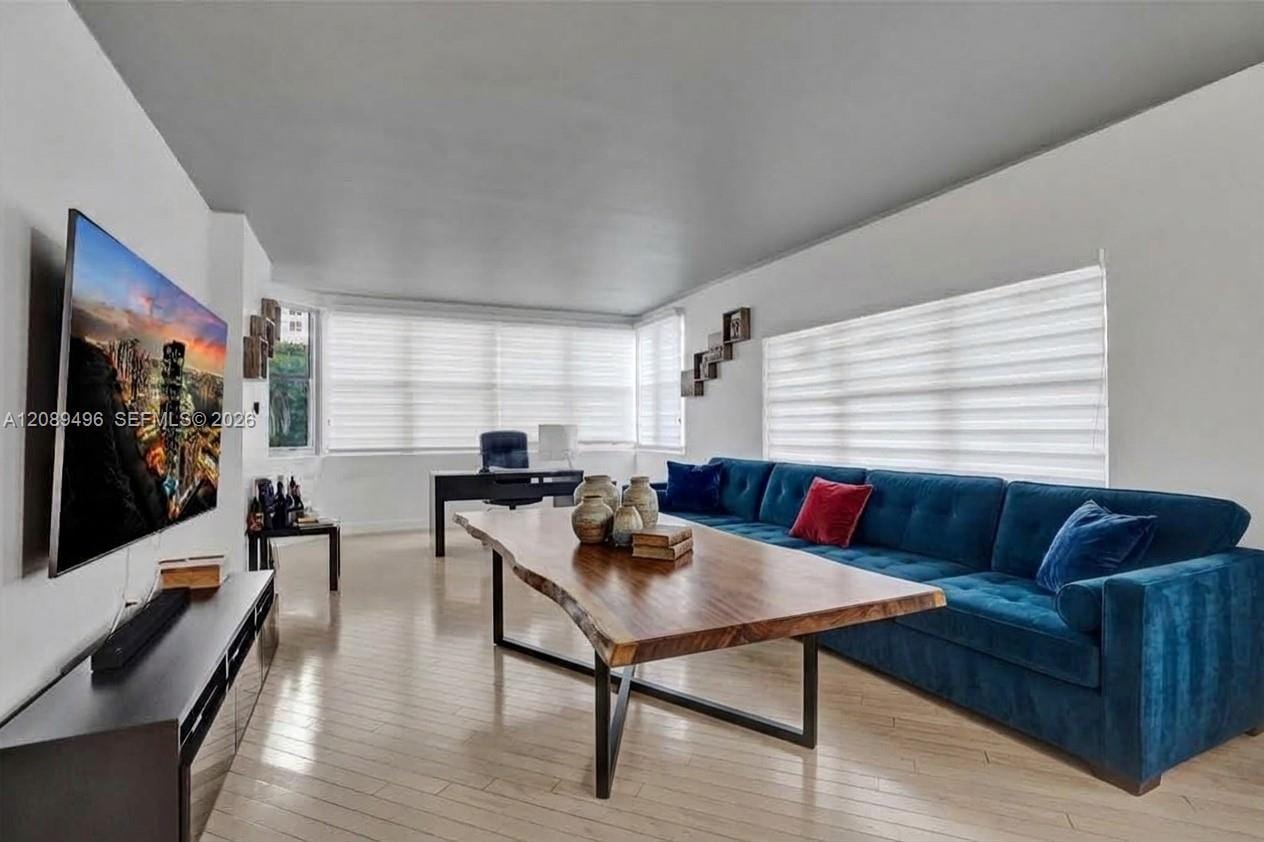 1950 S Ocean Drive LE, Hallandale Beach, FL 33009 photo 11