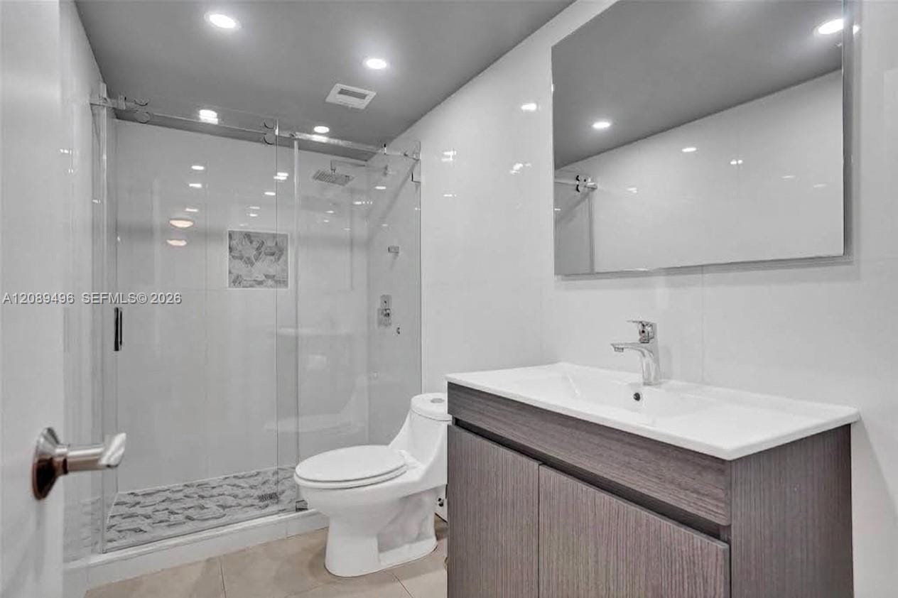 1950 S Ocean Drive LE, Hallandale Beach, FL 33009 photo 9