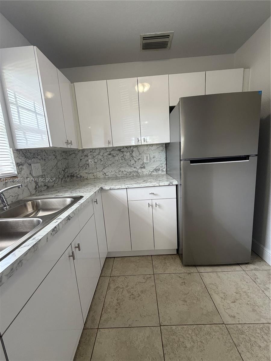 16400 NW 41st Avenue . — photo 4