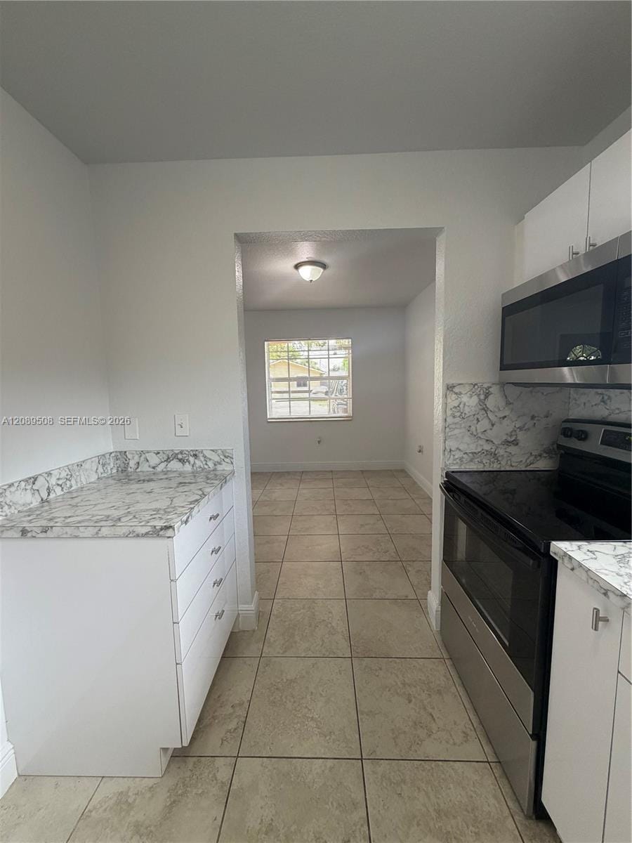 16400 NW 41st Avenue . — photo 5