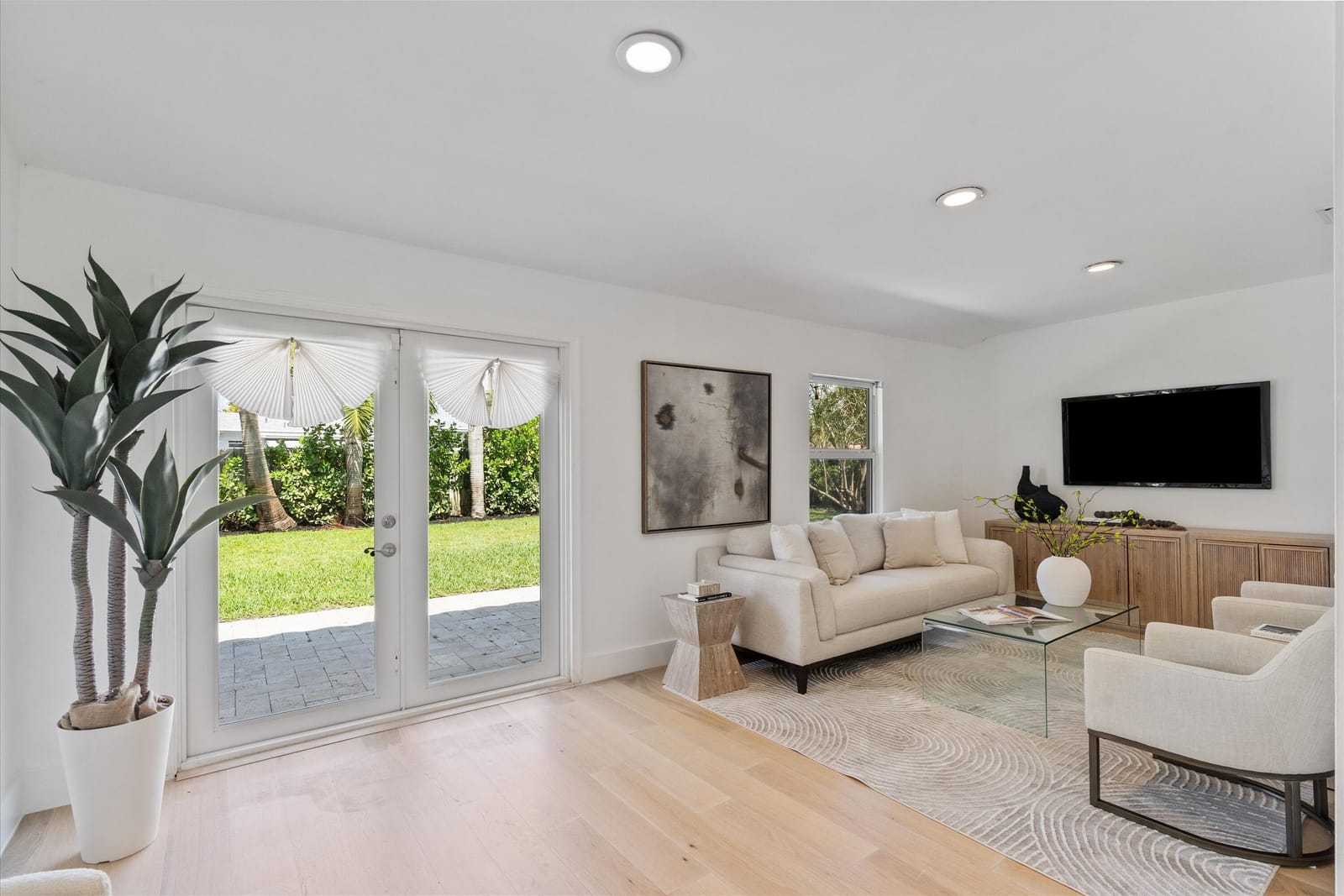 4461 NE 19TH Avenue, Oakland Park, FL 33308 photo 4