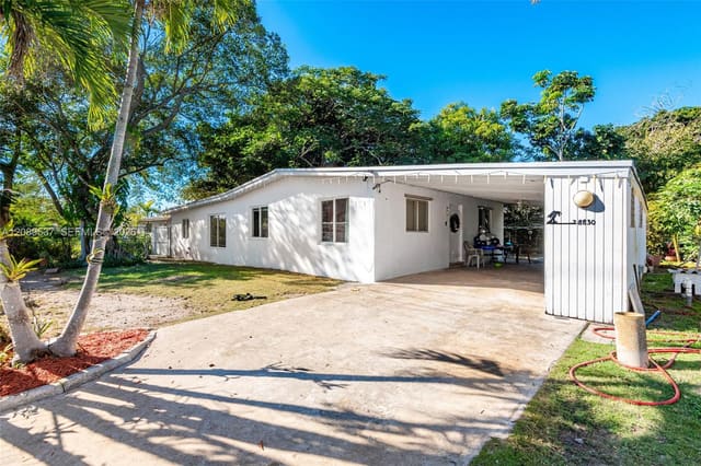 28830 SW 144th Avenue, Homestead, FL 33033