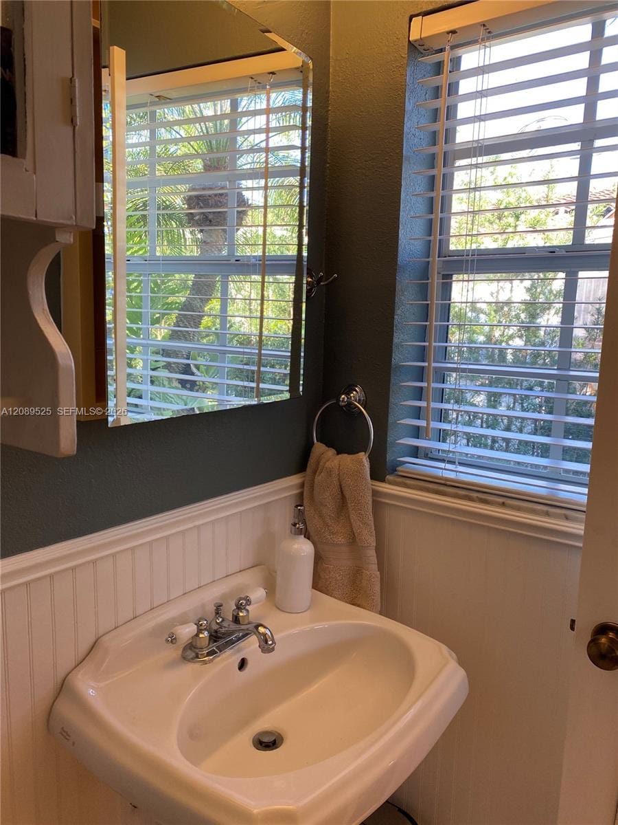 600 Alminar Avenue -, Coral Gables, FL 33146 photo 13