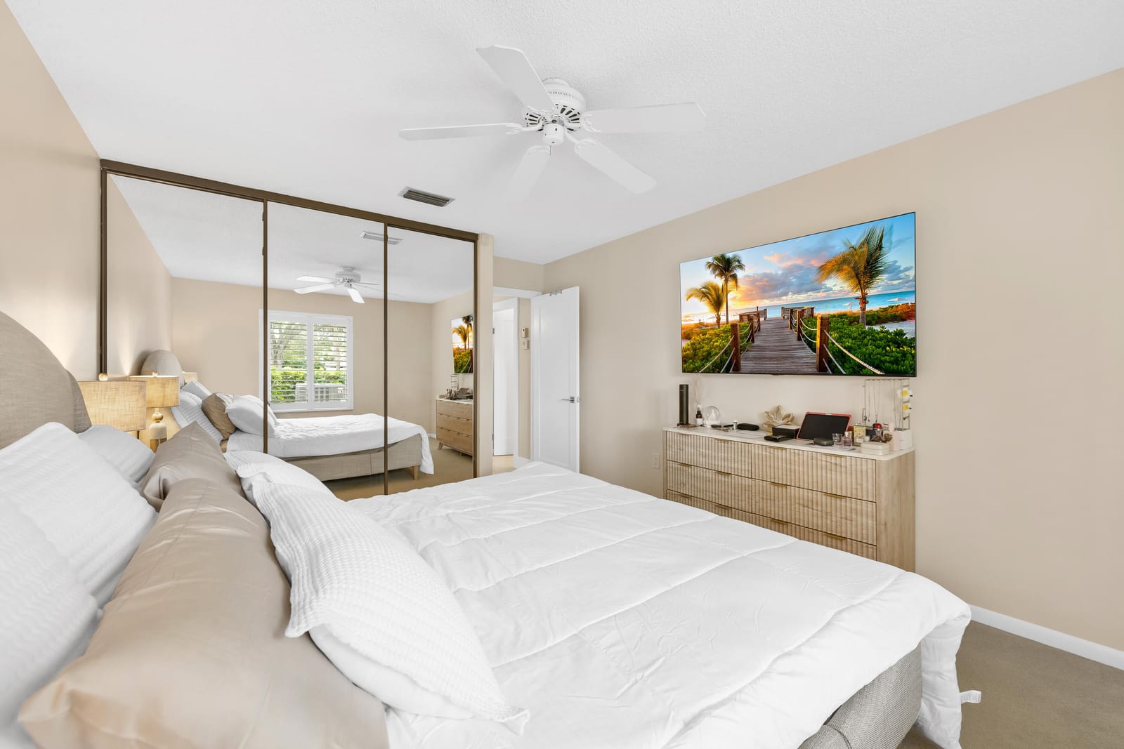 2505 Iroquois Circle, West Palm Beach, FL 33409 photo 12