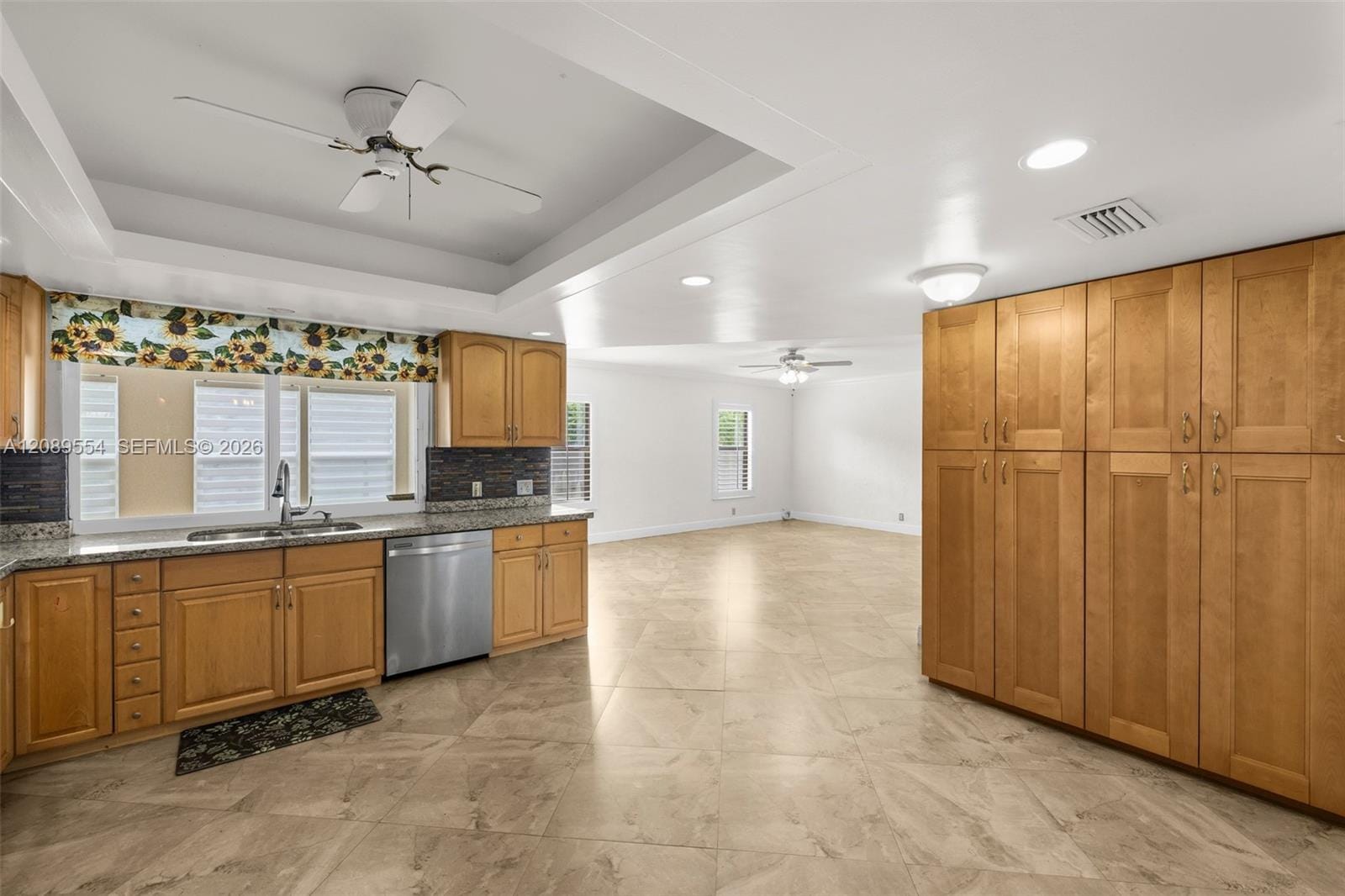 7700 NW 11th Place, Plantation, FL 33322 photo 8