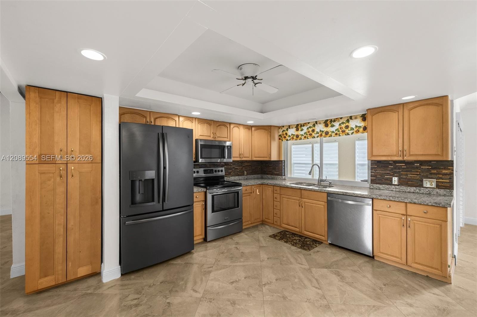 7700 NW 11th Place, Plantation, FL 33322 photo 9